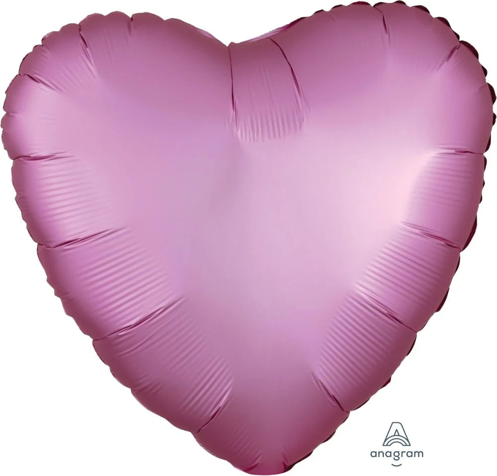 18" Anagram Satin Luxe Heart